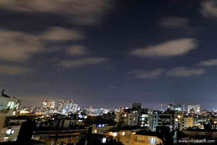 Après les tirs iraniens, l’armée israélienne dit qu’elle frappera « avec force dès que le feu vert sera donné »