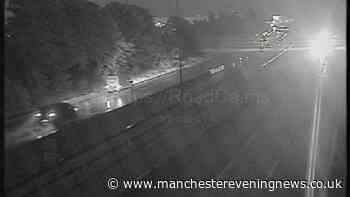 M62 traffic RECAP as all lanes held following crash