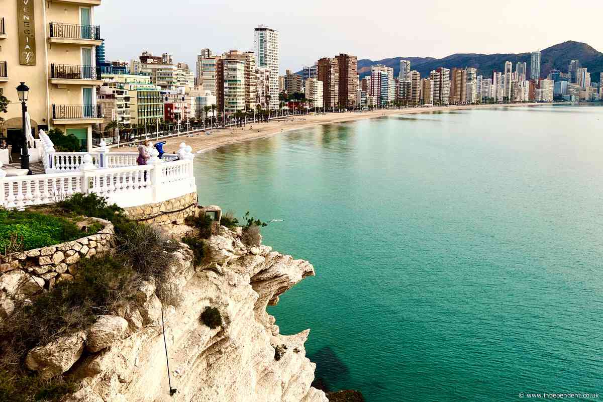 Millions of British tourists suffered package holiday problems in last year