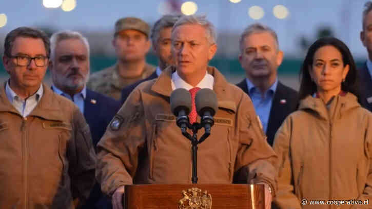 Desde la frontera, Kast anunció dos proyectos de ley para endurecer el control migratorio
