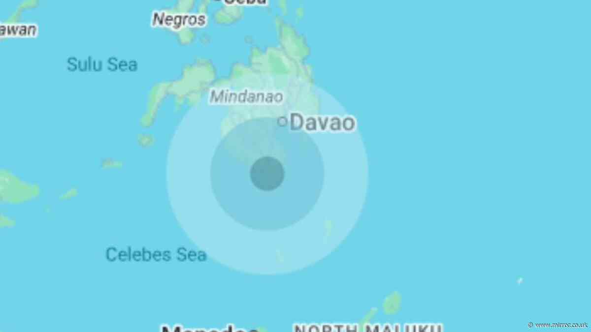 Philippines earthquake LIVE: Tsunami alert issued as huge 8.2 magnitude quake hits Mindanao