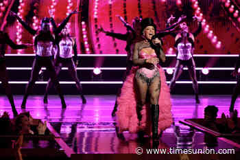 Live updates: Pink kicks off the 2026 Tony Awards