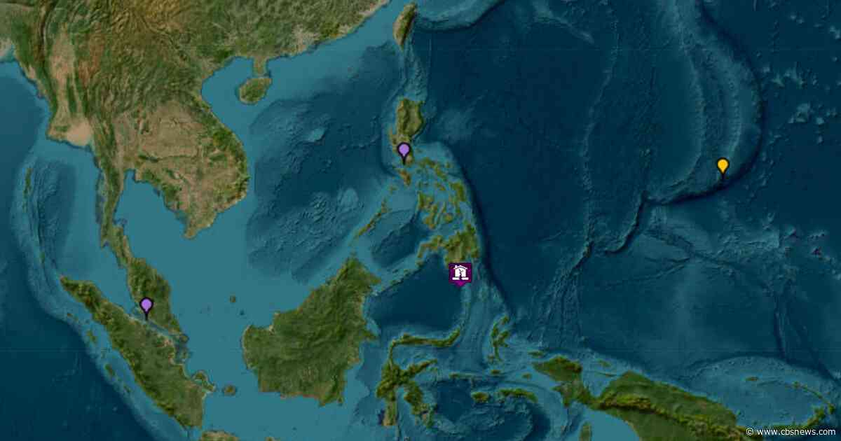 7.8 magnitude earthquake shakes southern Philippines, triggers tsunami watch