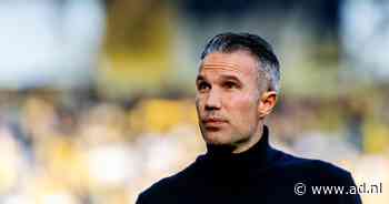 Robin van Persie ontslagen bij Feyenoord, nieuwe technisch directeur reageert: ‘Moeilijk besluit’