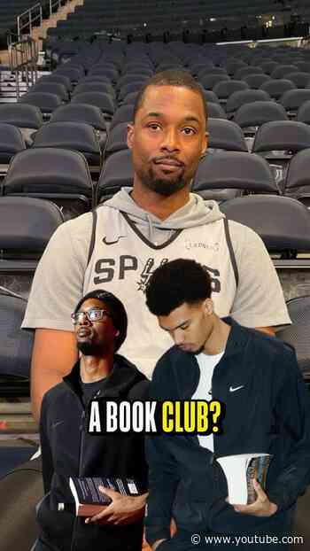 Harrison Barnes and Wemby started a book club and Wemby is 300 pages ahead of him 😂