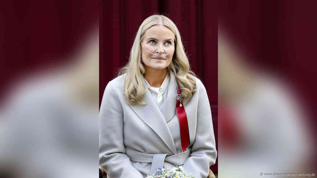 Mette-Marit kämpft gegen Lungenfibrose: Symptome und Ursachen einfach erklärt