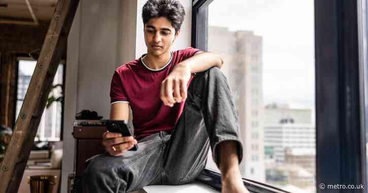 My son keeps ‘investing’ his student loan based on advice from TikTok finance bros