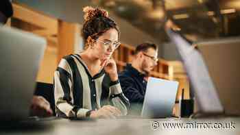 Four-day week with no loss of pay 'boosts productivity and performance'