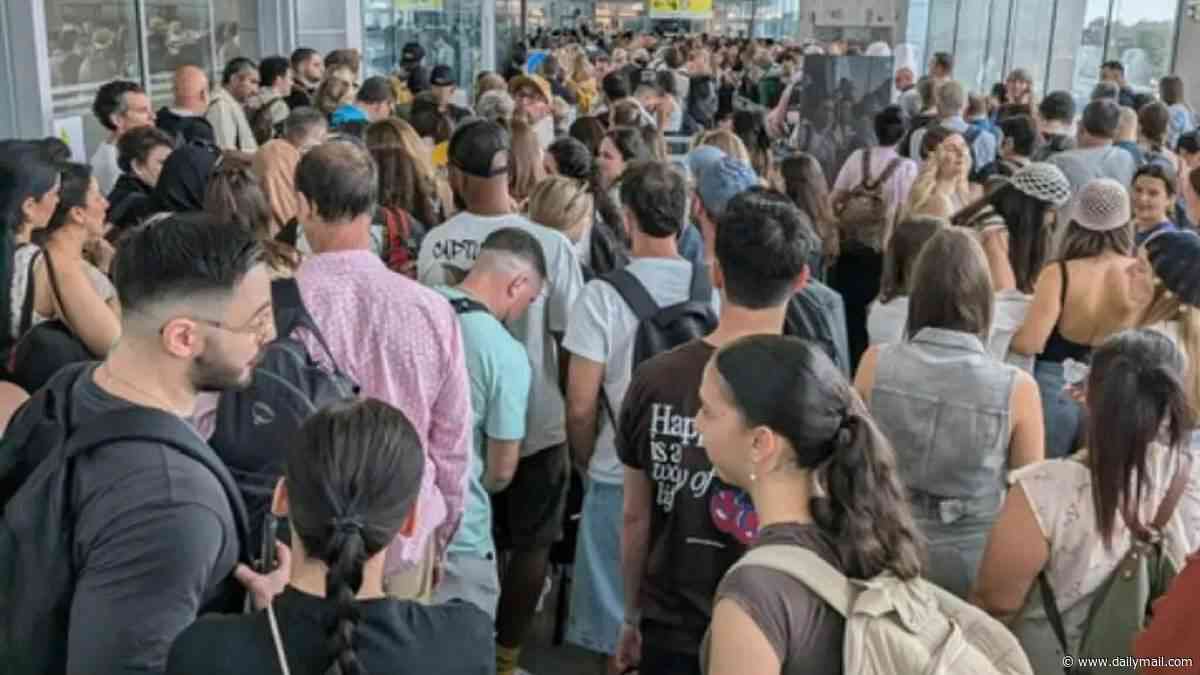Britons warned of six-hour waits at airports due to EU border checks as fears mount over summer travel chaos