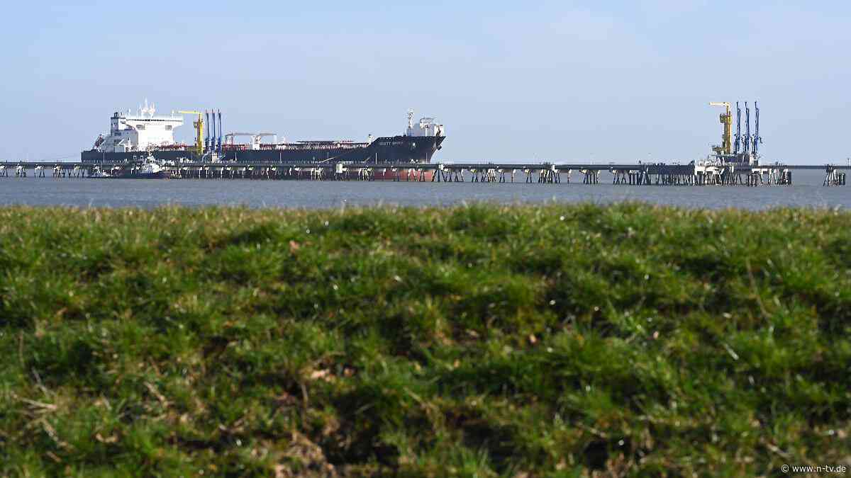 Opec+ erhöht Fördermenge weiter: Ölpreise steigen wieder kräftig