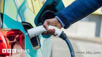 Council plans to introduce 17,000 EV chargers