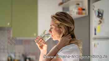 Wasser trinken hilft beim Abnehmen – aber nur mit dieser Strategie