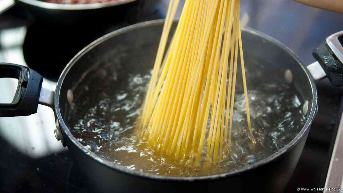Stop boiling pasta in water as unexpected ingredient will add 'more flavour'