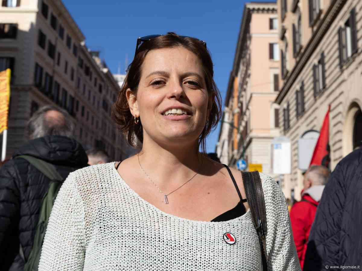 Salis scopre i furbetti della residenza