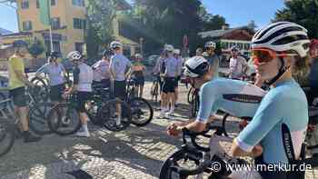 Pushbikers laden zu Joinrides: 40 Rennradfahrer strampeln auf den Wallberg