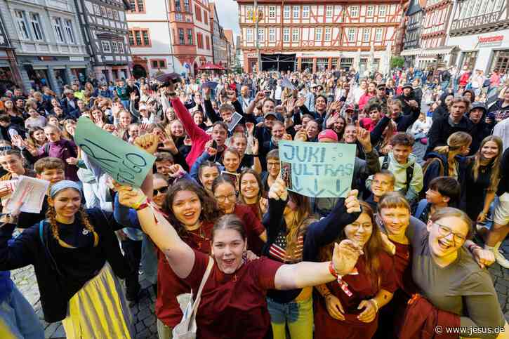 Glaube, Kreativität und Hoffnung: Jugendkirchentag in Alsfeld begeistert
