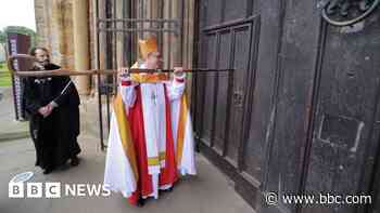 Door knock marks Bishop of Durham's installation