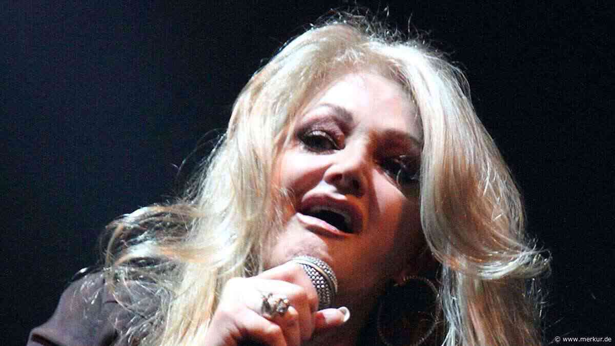 Sorge reißt nicht ab: Bonnie Tyler feiert 75. Geburtstag im Krankenhaus