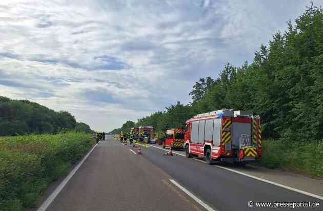FW Sonsbeck: LKW-Unfall auf der A57 mit Beteiligung eines Gefahrguttransports