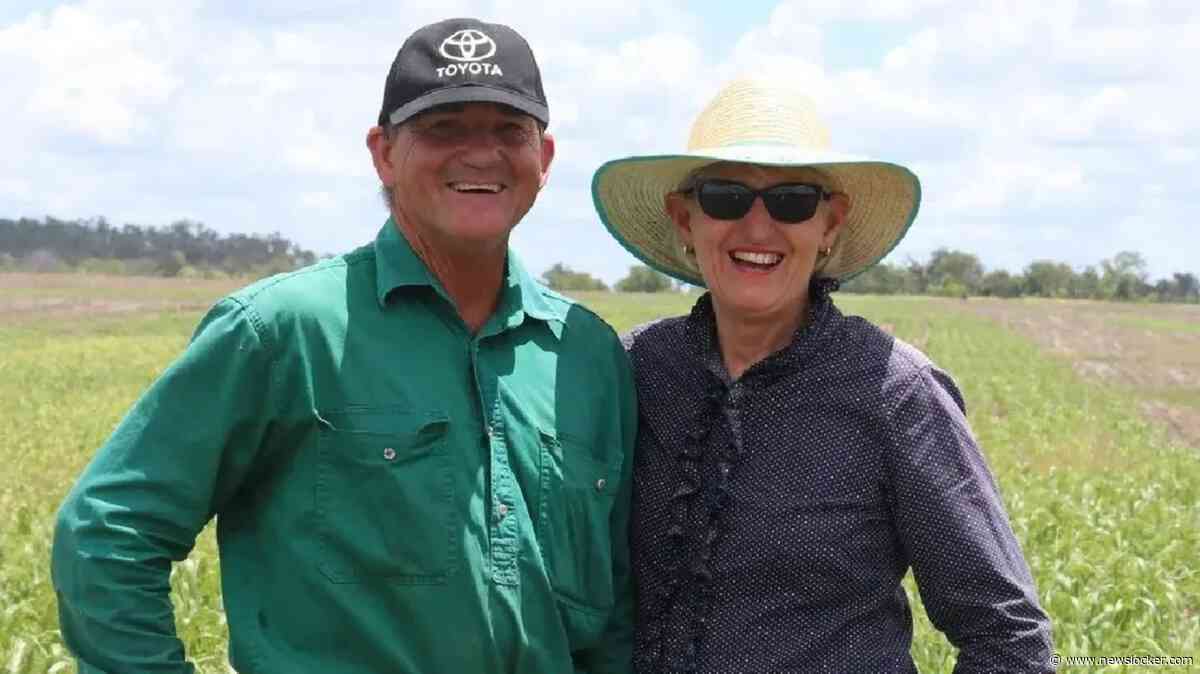 Australische boerin hangt telefoontje over jackpot van 12 miljoen op: ’Mijn koeien gaan voor’