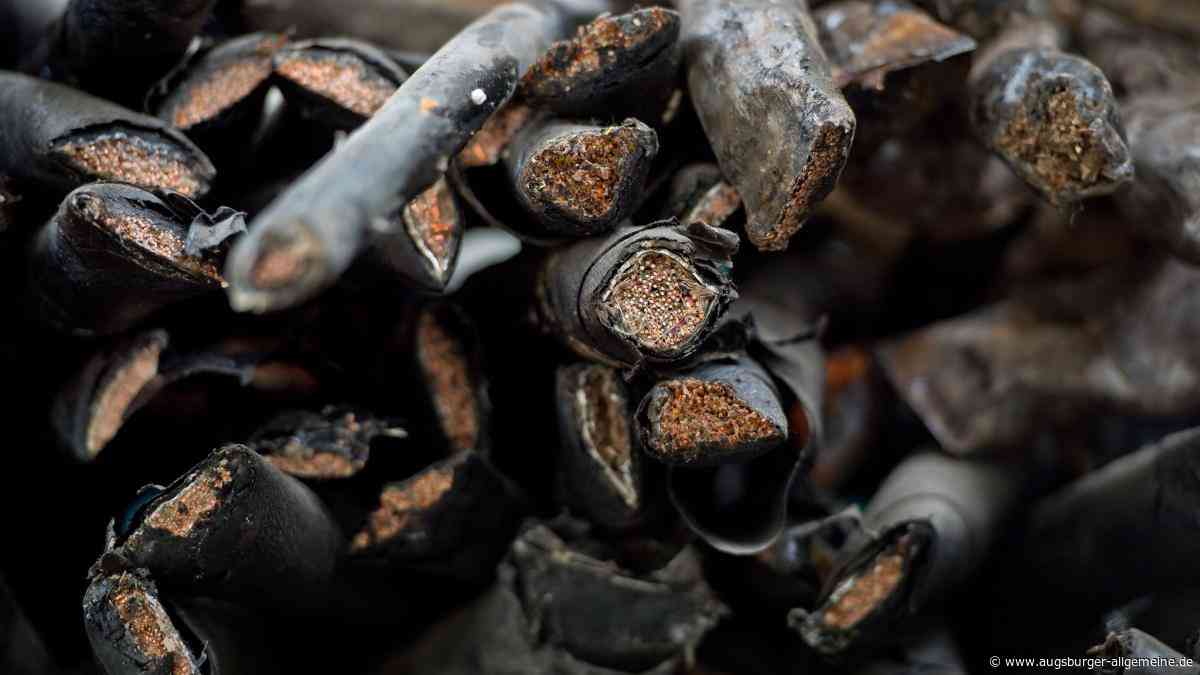40.000 Euro Schaden: Unbekannte stehlen 300 Meter Kupferkabel von Baustelle