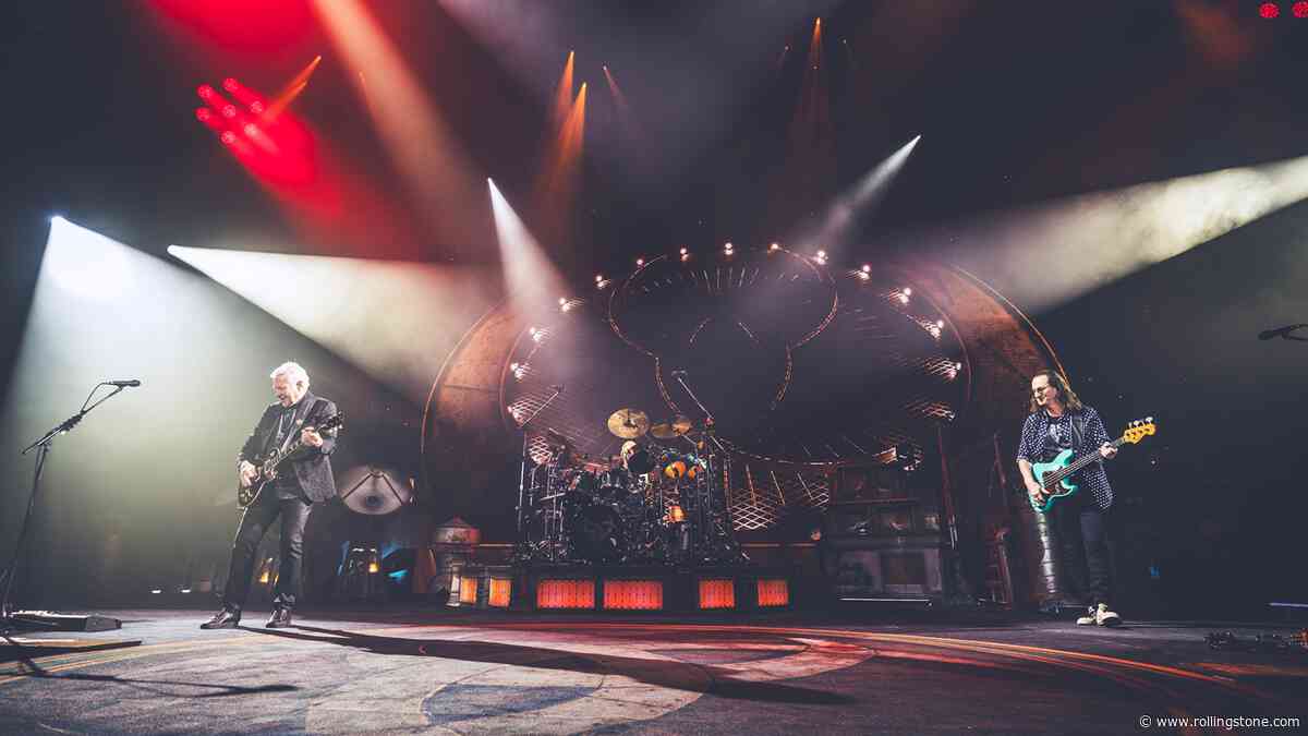 See Aimee Mann Join Rush for Neil Peart Tribute on ‘Time Stand Still’