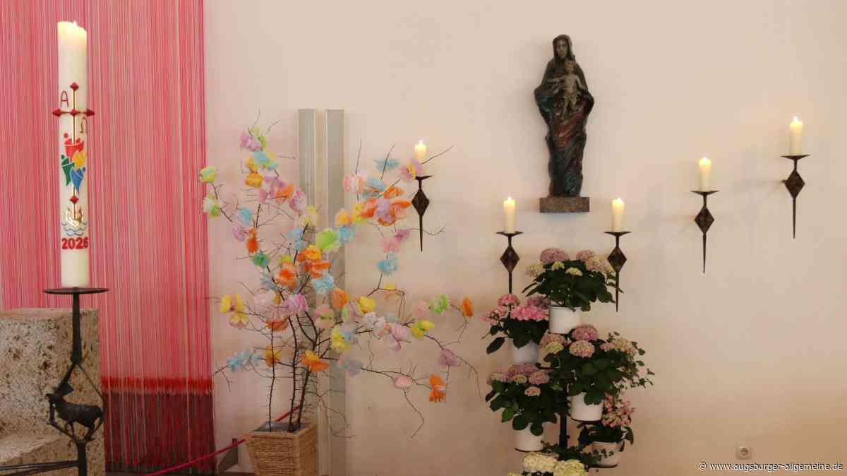 Ein farbenfroher Blütenstrauß zu Ehren der Mutter Gottes