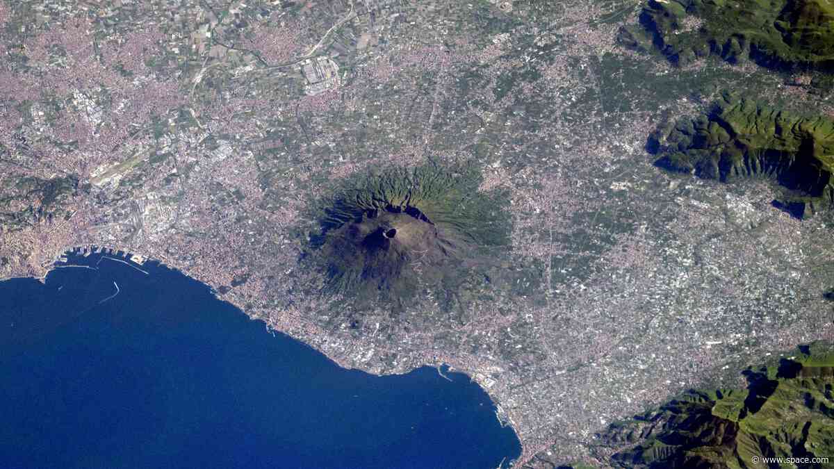 Astronaut spots Mount Vesuvius from space | Space photo of the day for June 8, 2026