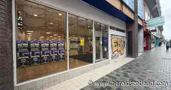 High street store in Scots city permanently closed and cleared out