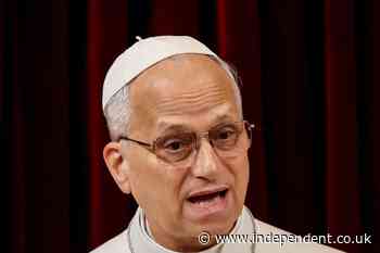 Pope Leo gets 7-minute standing ovation after rare address to parliament