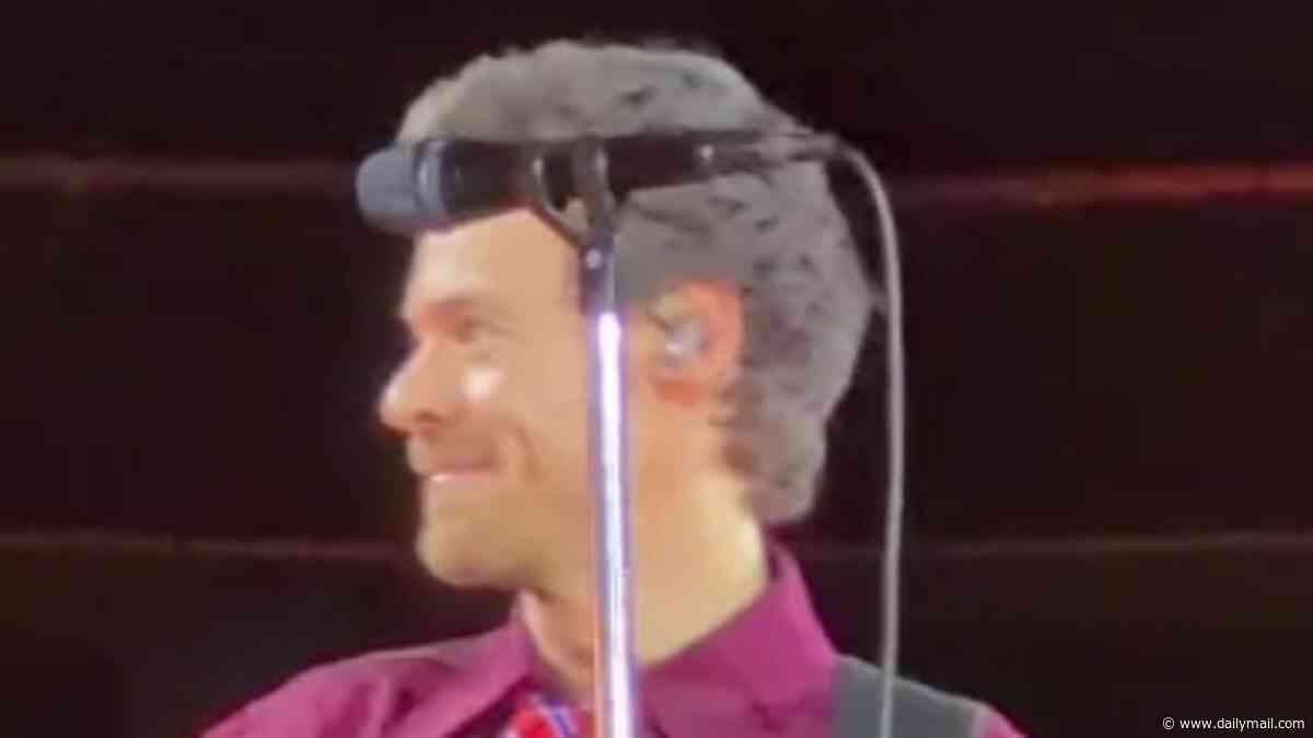 Moment Harry Styles forgets the lyrics to his own song and is left apologising to fans after on stage blunder