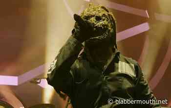 Unauthorized Book About Rise Of SLIPKNOT And Creation Of 2001 Album 'Iowa' To Arrive In August