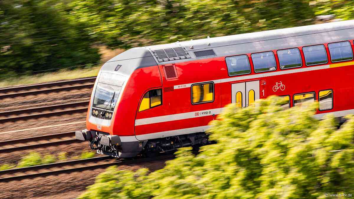 Kameras, KI, Westen, Helme: Deutsche Bahn erhöht Sicherheit ihres Regio-Personals