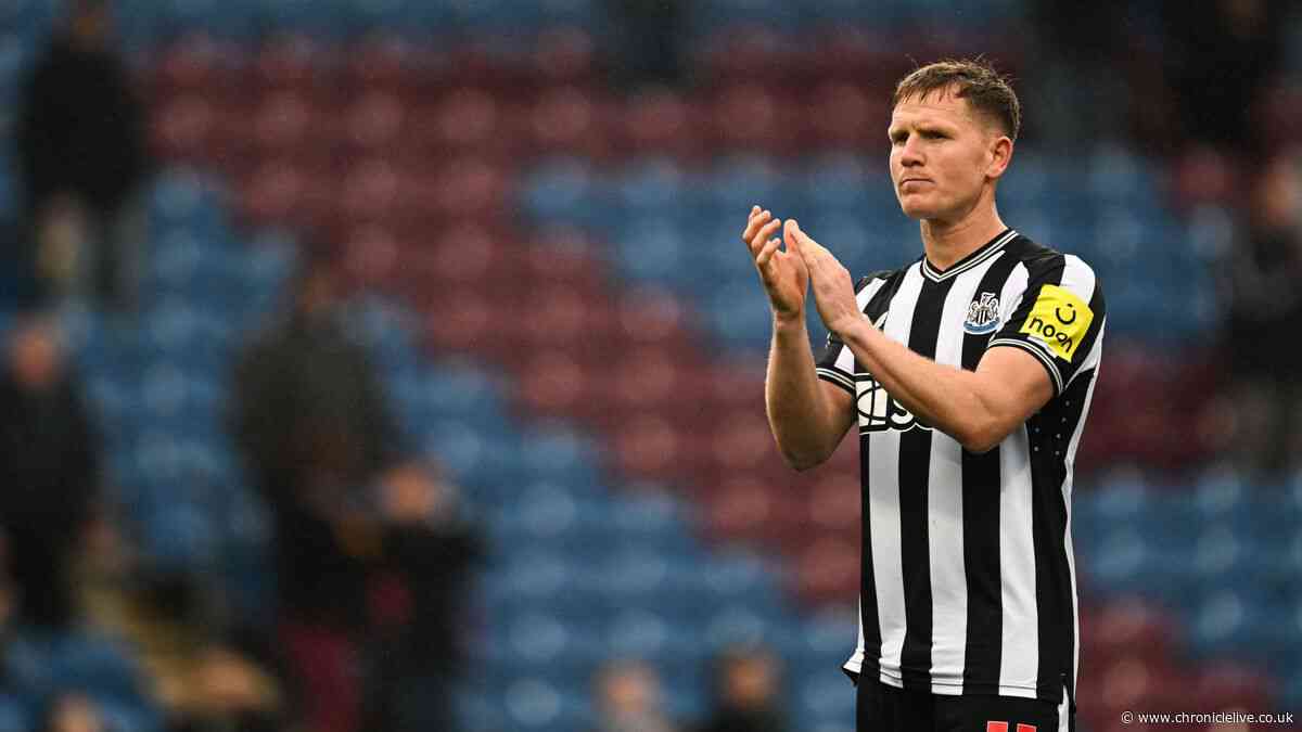 Newcastle United icon hangs up boots and immediately lands new role with rivals