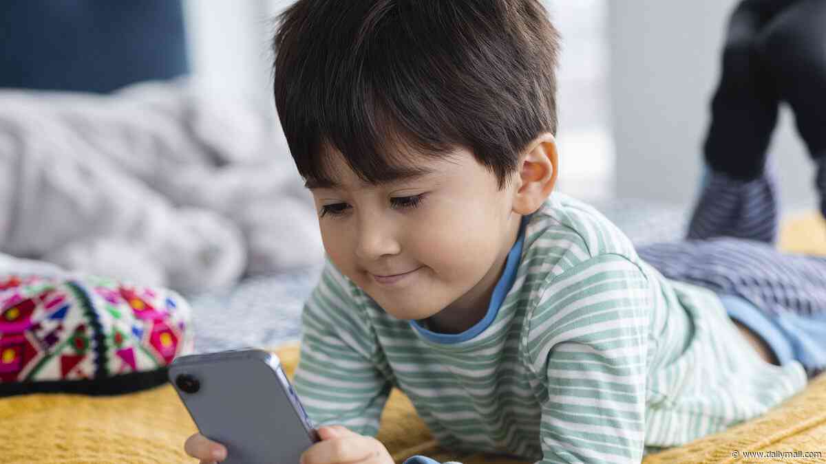 Smartphone use associated with depression, obesity and lack of sleep in teens, study finds - as Keir Starmer pushes to make it illegal for children to send, see and receive naked photos