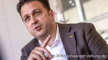 Gewerkschafts-Chef trotz leerer Rentenkasse: Beamte sollten nicht einzahlen