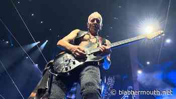 DEF LEPPARD's PHIL COLLEN: Final Concert Of Latest Las Vegas Residency 'Was Probably The Best Show We've Ever Done'