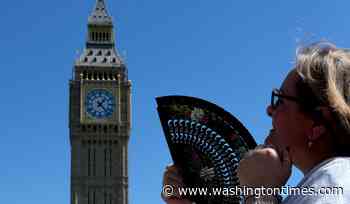 How to stay safe while traveling during extreme heat