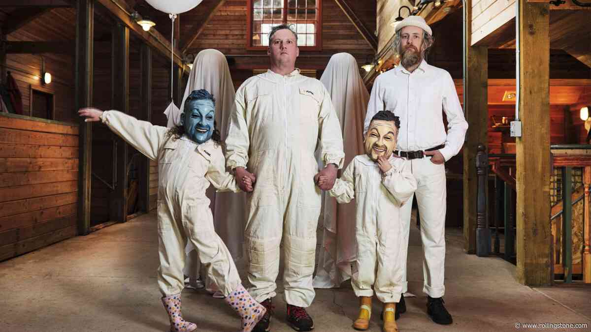 Modest Mouse Have Some Good News and Some Bad News