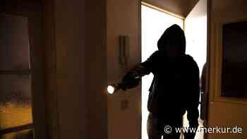 Einbrecher dringt in Haus ein: Steht ein weiterer Fall mit der Tat in Verbindung?