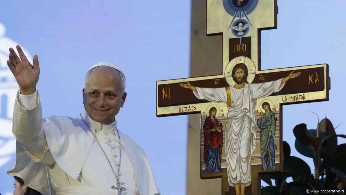 El papa usó la IA antes del viaje a España y le respondió como si aún fuera Francisco