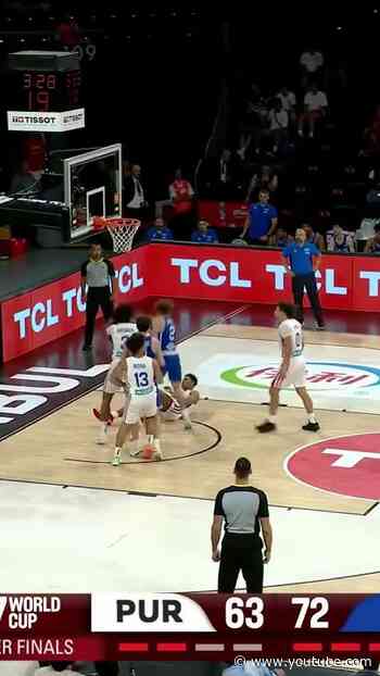 40 seconds of pure ART on the basketball court 😻 #FIBAU17