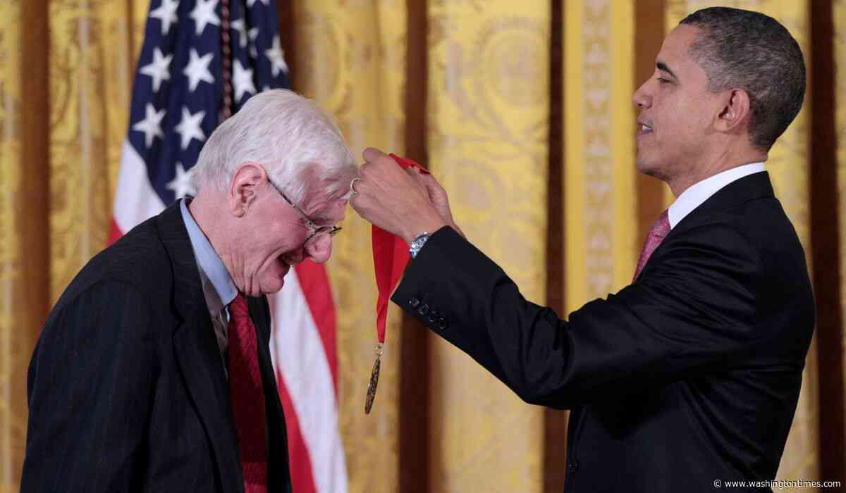 Gordon S. Wood, influential scholar of the American Revolution, dies at 92
