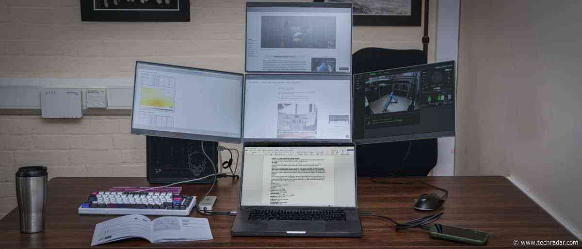 Lepow 16in Quad Monitor for Laptop review: This truly portable, backpack-friendly display system is ready to transform any workspace
