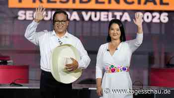 Knappes Rennen bei Stichwahl um Präsidentenamt in Peru