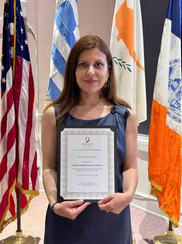 Bronx resident and Queens College professor receives Excellence in Teaching Award during 2026 graduation and student awards ceremony