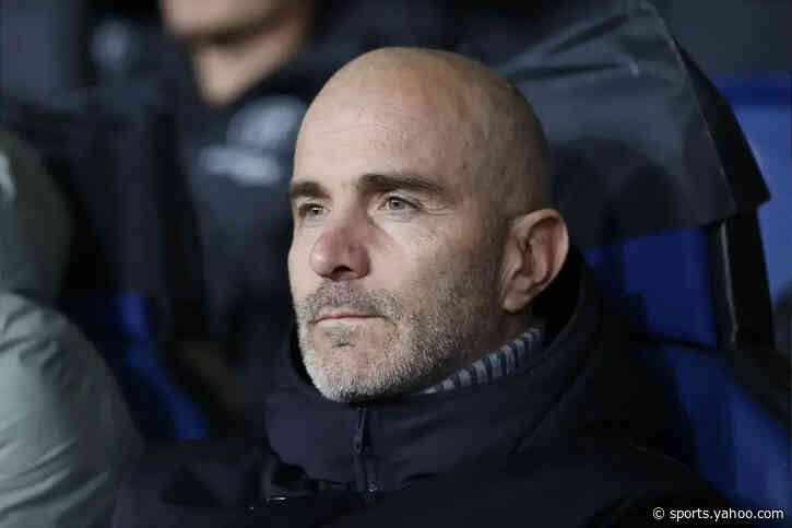 Senior Chelsea and Man City officials in advanced talks over Enzo Maresca