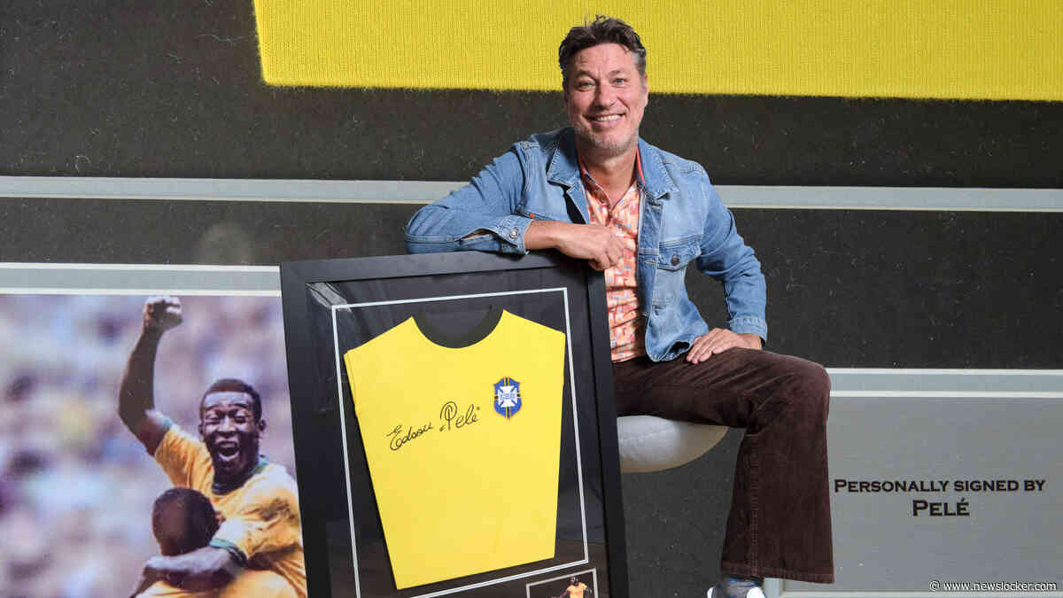 WK-shirt van Pelé siert verzameling Sander de Kramer: ’Levensverhaal is uitzonderlijk’
