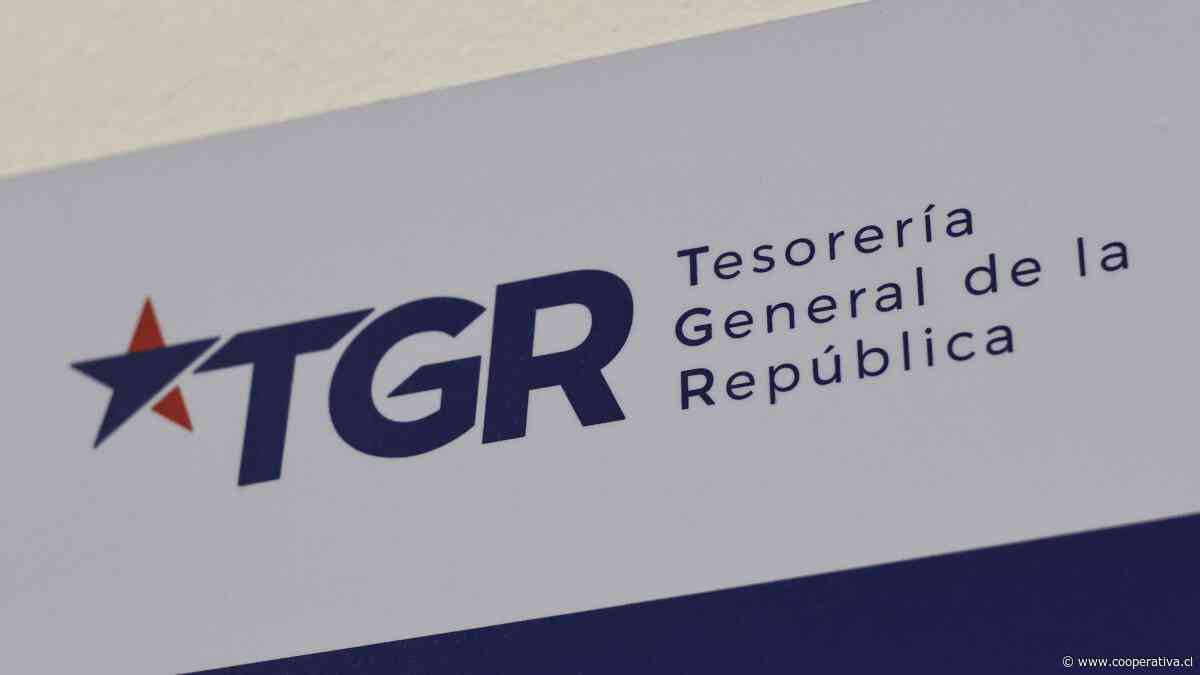 Abogado ante embargos por deudas CAE: Tesorería está actuando de manera poco ética