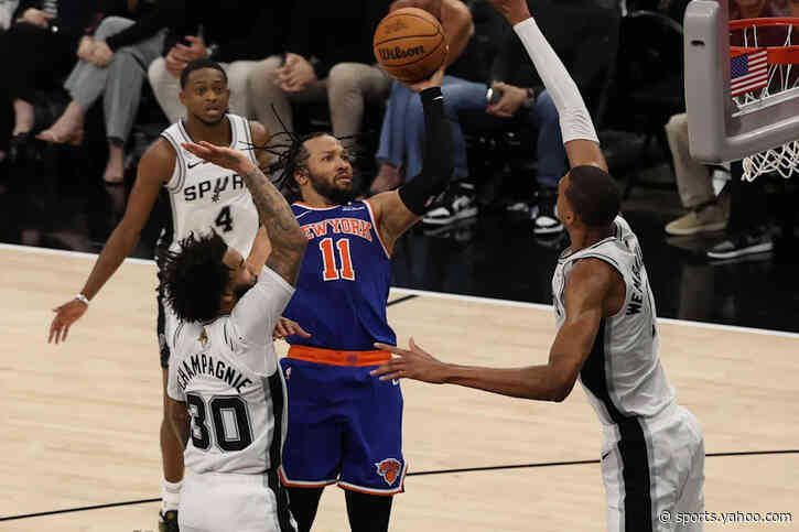 Jalen Brunson, Knicks try to prevent distractions before Game 3 in New York